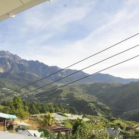 Azrien Homestay Kampong Kundassan Екстериор снимка