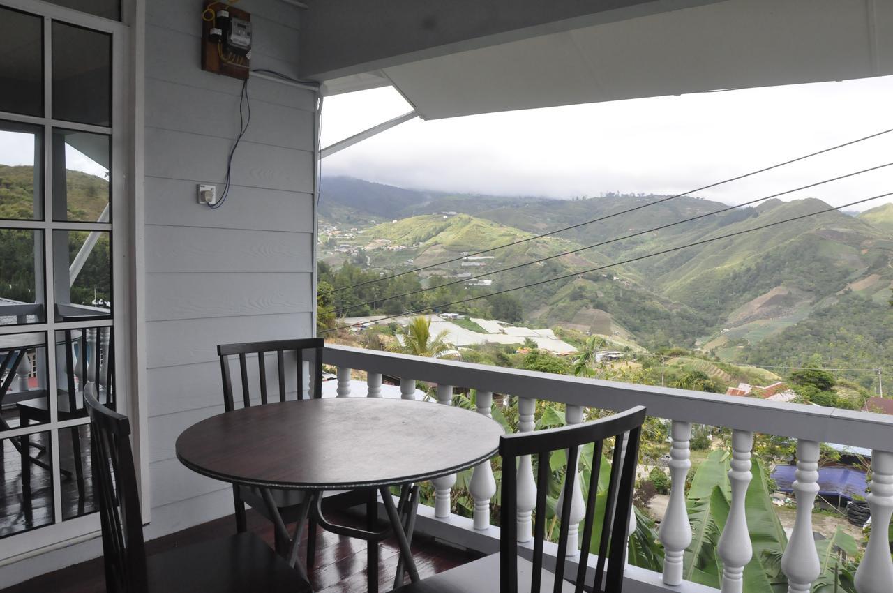 Azrien Homestay Kampong Kundassan Екстериор снимка